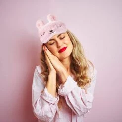 TANABATA Masques De Sommeil Mignon Lapin Animaux Drôle Masque De Nuit En Peluche Pour Dormir Voyage Avec Bande Élastique Masque Pour Les Yeux Couverture Pour Enfant Femme Filles -Protection des voies respiratoires Soldes 40572695 3